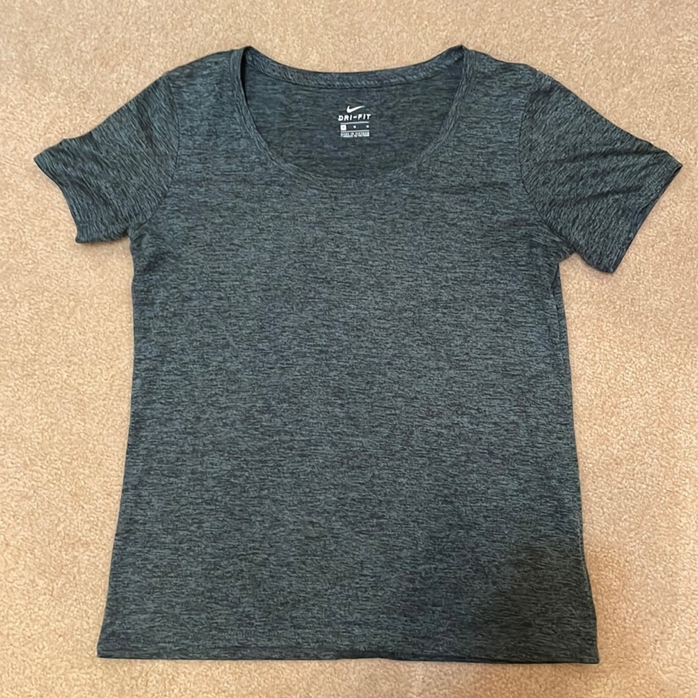 Women’s Nike Shirt